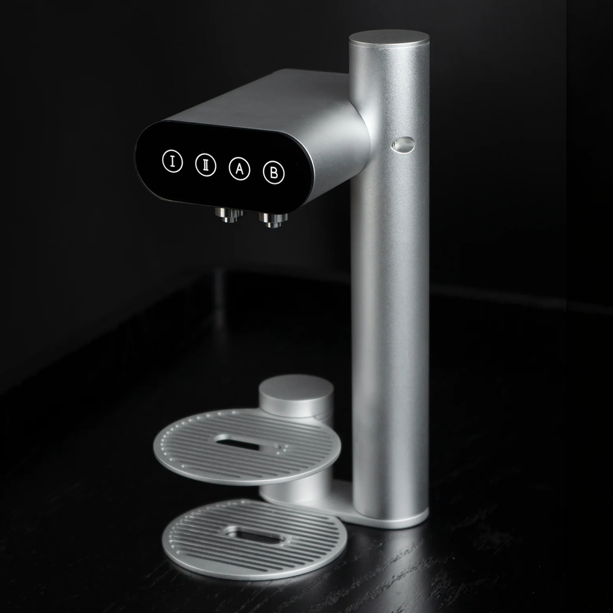 SINGLE TOUCH Pitcher Rack